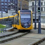 Egy nappal a választások vadonatúj villamosok érkeztek Budapestre