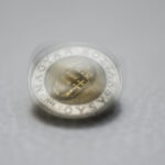 Zuhan a forint, mint a kő az infláció és a választások nyomán