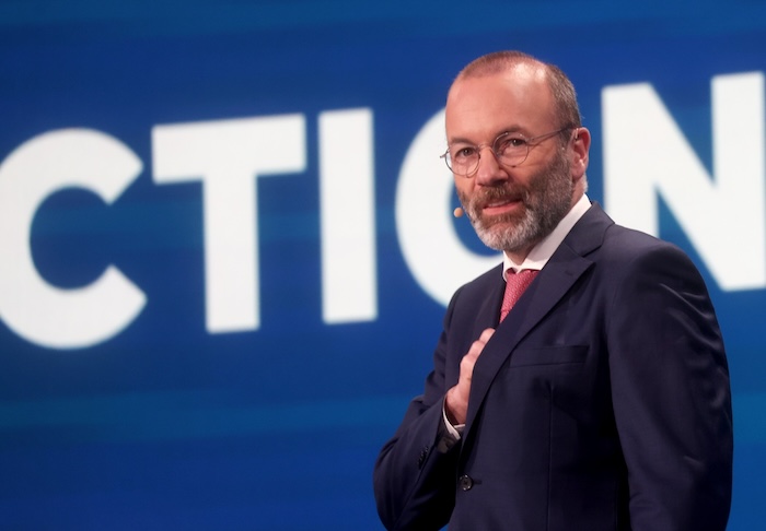 Menczer Tamás Manfred Webernek üzent: Mindenki meg fogja tanulni, hogy Magyarország nem zsarolható