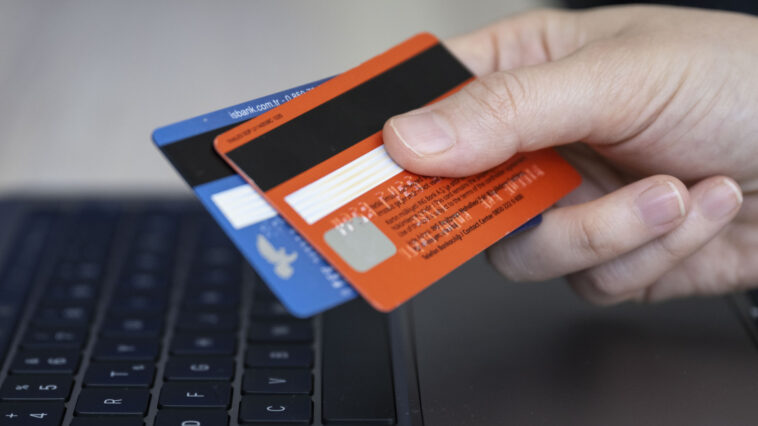 Így szerezhetsz a bankszámládra néhány milliót a leggyorsabban és a legegyszerűbben