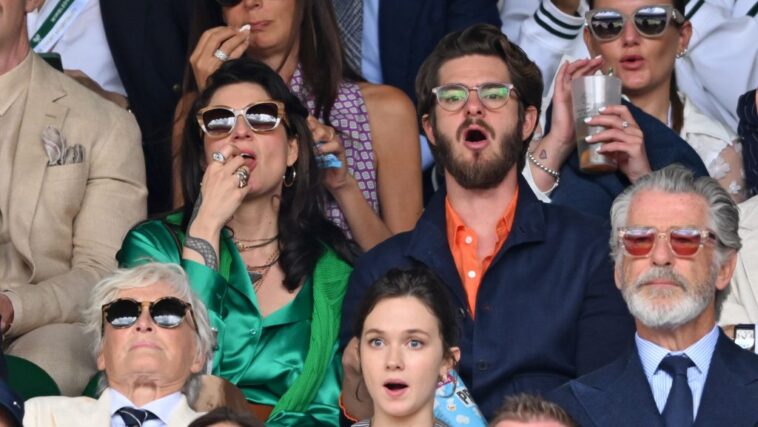 Professzionális boszorkány Andrew Garfield új barátnője, de állítja: nem varázslattal csábította el a színészt