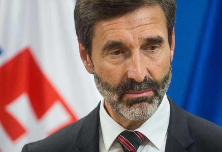 Blanár: Az olajszállítás leállítása a társulási megállapodás megszegését jelenti