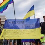 Videó: az ukrán hadsereg LMBTQ felvonulást tartott Harkovban