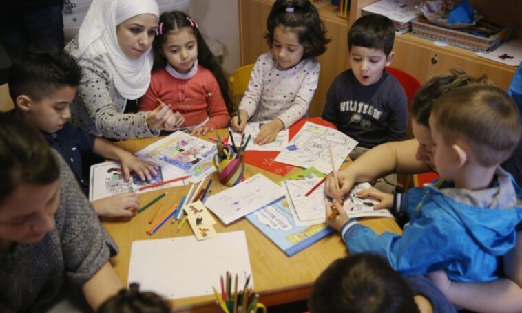 Bevándorló gyerekek miatt vették ki gyerekeiket az olasz szülők egy laziói iskolából