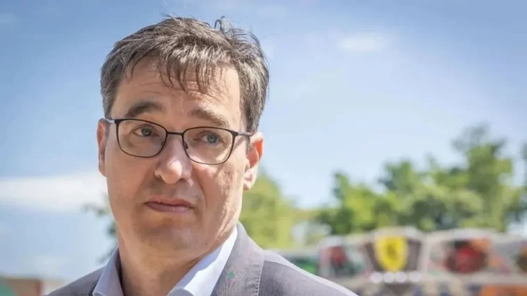 Kétezer ember lakhatását sodorja veszélybe az áradás Karácsony Gergely döntése miatt