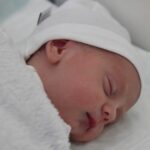 Tömegesen ragadhatnak a kórházakban a magukra hagyott kisbabák