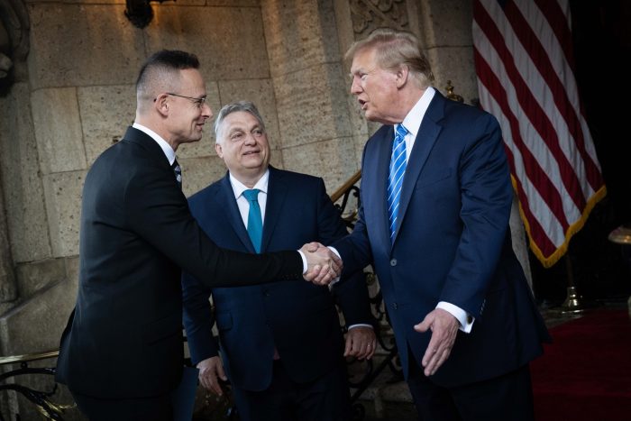 Szijjártó szerint Trump első rendeletei világossá teszik, hogy “vége a háború