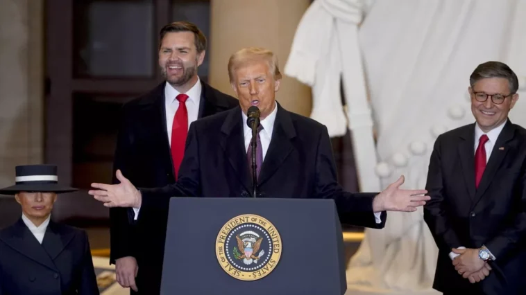 Trump bekezdett: az USA kilép a WHO-ból, valamint kártérítést kapnak az oltatlan katonák