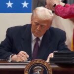 Támogatóinak tömege előtt írta alá első elnöki rendeleteit Trump