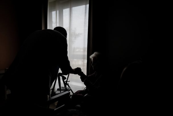 Ötven év börtönre ítélték azt a veteránt, aki egy horvát idősotthonban lelőtt hat embert