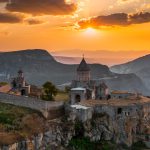 Puccsra készült az egyház a kormány ellen a kaukázusi országban? – Egészen Moszkváig vezethetnek a szálak