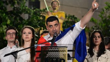 Saját képviselőinek tartozik a román szélsőjobb, beperelték