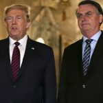 Csak durvul Trump nyomása: kemény szankcióval csaptak le a bírókra, akik börtönbe küldhetik a szövetségesét