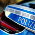 Saját szolgálati fegyverével lőttek le egy rendőrt Németországban