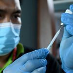 Meglepő lépésre szánhatja el magát Trump kormánya: kivonhatják a forgalomból a Covid-vakcinákat