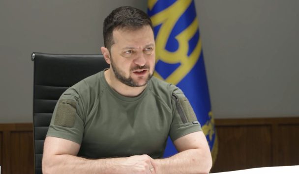 Zelenszkij mélységi csapásokkal fenyegette meg Oroszországot