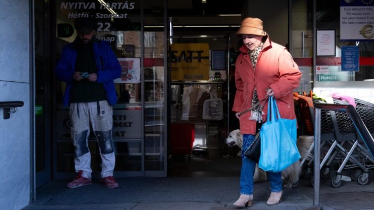 Nyugdíjemelés 2026: tévesen határozták meg a jövő évi inflációt a Nyugdíjas Parlament szerint
