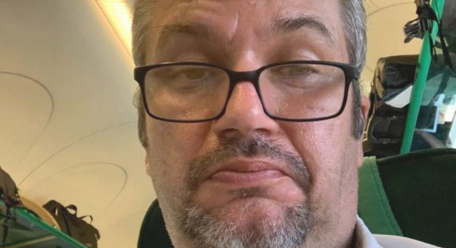 Hadházy szerint nagyon „mélyen érinti”, ha egyházellenesnek hazudják őt, de azért újabb tüntetést jelentett be a Ferenciek téri templom elé