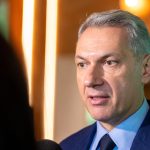 Szintet lépett a Lázár–Strabag ügy: az osztrák parlament elé kerül a kérdés