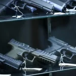 Svájc megszegi a fegyverexport hagyományait, és a semlegességet teszteli az ukrajnai háborúban