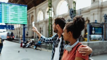Hétfőn indul a peronépítés a Keletiben, módosul a menetrend
