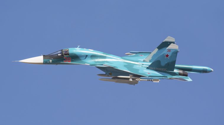 Videó: hajszálon múlt a pusztító katasztrófa Ukrajnában, méterekkel kerülték el a kulcsfontosságú tározót Oroszország bombái