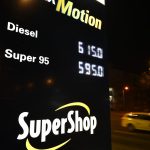 Fenntarthatatlan a védett üzemanyagár, és minél tovább marad velünk, annál nagyobb problémákkal kell szembenézni