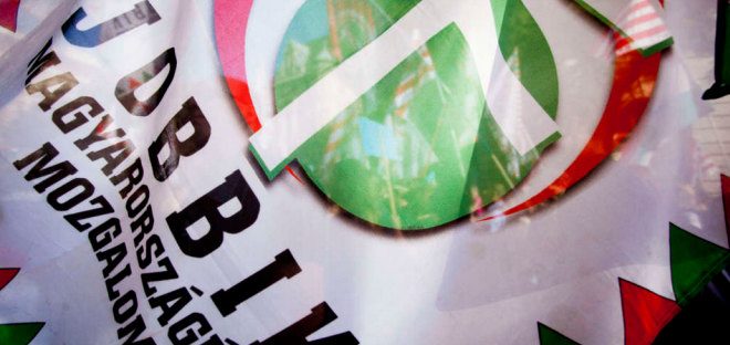 Elvek helyett opportunizmus – A divat-jobboldaliak útja a Gárdától Magyar Péterig