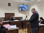 Németh Szilárd hatalmas ragtapasszal a szeme alatt tett vallomást a bíróságon