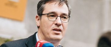Karácsony nem bocsájtana meg Balásynak és megrendelőinek – megkérdezték, hogy akkor miért szerződött le vele a főváros cége