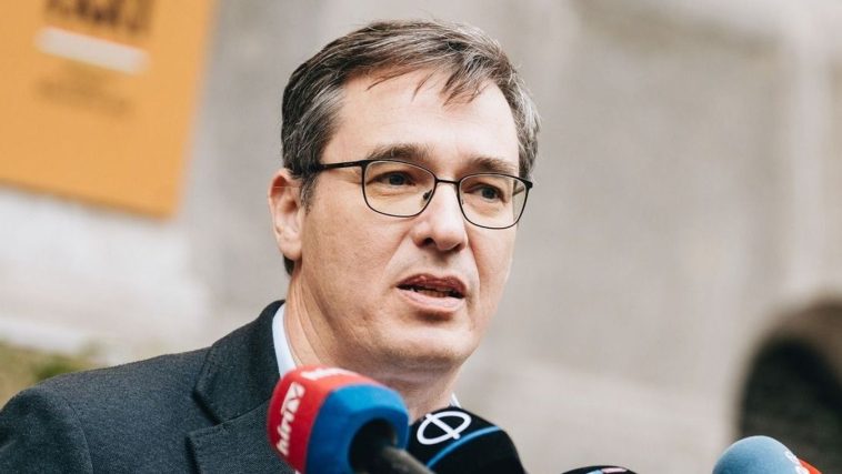 Karácsony nem bocsájtana meg Balásynak és megrendelőinek – megkérdezték, hogy akkor miért szerződött le vele a főváros cége